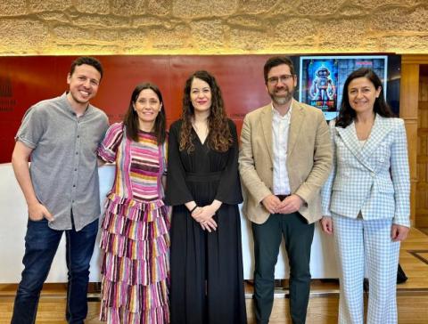 A concelleira de Dereitos e Servizos Sociais, Promoción Económica e Xuventude, María Rozas, presentou hoxe a XI Maker Faire Galicia